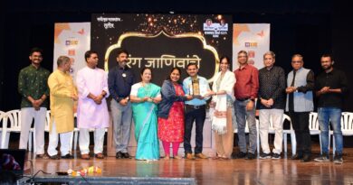 रविकिरणचे ज्येष्ठ सभासद मनोहर नगरकर आणि रंगकर्मी रघुनाथ कदम स्मृतिगत ‘३९ व्या रविकिरण बालनाट्य स्पर्धेत ‘अडलंय ‘का’ अव्वल ! रविकिरणचे ज्येष्ठ सभासद मनोहर नगरकर आणि रंगकर्मी रघुनाथ कदम स्मृतिगत ‘३९ व्या रविकिरण बालनाट्य स्पर्धेत ‘अडलंय ‘का’ अव्वल !