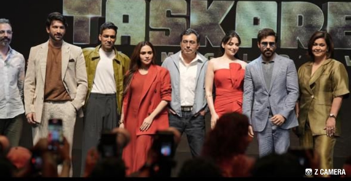 ही माझी पहिलीच अ‍ॅक्शन वेब सीरिज आहे” नेटफ्लिक्सच्या ” तस्करी” बद्दल पहा काय म्हणाली अमृता खानविलकर !