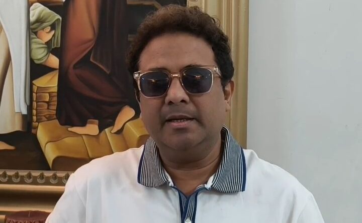 Rockstar Chintan Bakivala, They had recently recorded a beautiful song with Asha Bhonsal ji together and were eagerly looking forward to creating three more. Rockstar Chintan Bakivala, They had recently recorded a beautiful song with Asha Bhonsal ji together and were eagerly looking forward to creating three more.