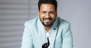 क्षितिज पटवर्धन यांच्या ‘भूमिका’ नाटकाचा मोठा गौरव; मुंबई विद्यापीठाच्या टी. वाय. बी.ए. अभ्यासक्रमात समावेश!
