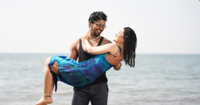 नितीश चव्हाण आणि रुचिरा जाधवचं ‘भाई खुळावलो’ हे नवीन मालवणी गाणं प्रदर्शित, सोशल मीडियावर गाण्याची चर्चा ! नितीश चव्हाण आणि रुचिरा जाधवचं ‘भाई खुळावलो’ हे नवीन मालवणी गाणं प्रदर्शित, सोशल मीडियावर गाण्याची चर्चा !